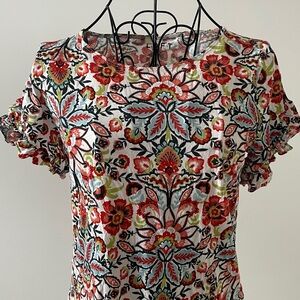 LOFT Women's Top with Floral Pattern Ruffle Sleeve size S T-shirt